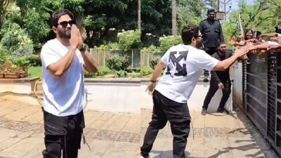 Allu Arjun greeting fans gathered outside his home on his birthday. Allu Arjun greeting fans gathered outside his home on his birthday.