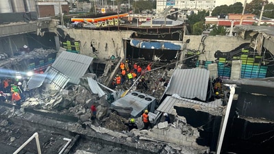 A roof collapse at Dominican Republic nightclub during a musical performance on Tuesday killed at least 27 people and injuring dozens more, authorities said. Rescue workers arrived to search for survivors at the Jet Set nightclub after the tragedy. (Noticias SIN via AP) (AP) A roof collapse at Dominican Republic nightclub during a musical performance on Tuesday killed at least 27 people and injuring dozens more, authorities said. Rescue workers arrived to search for survivors at the Jet Set nightclub after the tragedy. (Noticias SIN via AP) (AP)