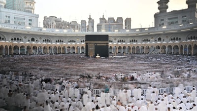 The ministry also announced the last date for Umrah pilgrims to enter the Kingdom as April 13. (REUTERS)