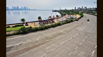 Once the MHADA flats are redeveloped, residents can have get houses that have sea view . (Photo by Satish Bate/Hindustan Times) (Satish Bate/HT Photo) Once the MHADA flats are redeveloped, residents can have get houses that have sea view . (Photo by Satish Bate/Hindustan Times) (Satish Bate/HT Photo)