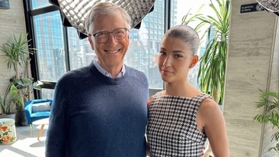 When she originally mentioned the idea of starting her company, her parents told her that “You need to finish your degree; you don't just get to like drop out and do a company.” (Phoebe Gates (@phoebegates)) When she originally mentioned the idea of starting her company, her parents told her that “You need to finish your degree; you don't just get to like drop out and do a company.” (Phoebe Gates (@phoebegates))