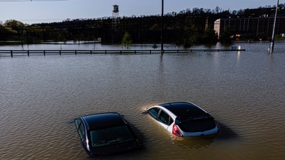 Kentucky rivers rose to almost record levels on Monday as a result of days of relentless rain, drowning homes and endangering a renowned bourbon distillery in the state capital. (AP) Kentucky rivers rose to almost record levels on Monday as a result of days of relentless rain, drowning homes and endangering a renowned bourbon distillery in the state capital. (AP)