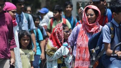The weather department has predicted a heat wave in the state for three days. (Praful Gangurde /HT Photo) The weather department has predicted a heat wave in the state for three days. (Praful Gangurde /HT Photo)