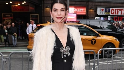 NEW YORK, NEW YORK - APRIL 03: Julianna Margulies attends "Good Night And Good Luck" Broadway Opening Night at Winter Garden Theatre on April 03, 2025 in New York City. Jamie McCarthy/Getty Images/AFP (Photo by Jamie McCarthy / GETTY IMAGES NORTH AMERICA / Getty Images via AFP) (Getty Images via AFP) NEW YORK, NEW YORK - APRIL 03: Julianna Margulies attends "Good Night And Good Luck" Broadway Opening Night at Winter Garden Theatre on April 03, 2025 in New York City. Jamie McCarthy/Getty Images/AFP (Photo by Jamie McCarthy / GETTY IMAGES NORTH AMERICA / Getty Images via AFP) (Getty Images via AFP)