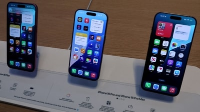 Apple poducts are displayed at the Apple store on 5th Avenue in New York on April 8, 2025. (AFP) Apple poducts are displayed at the Apple store on 5th Avenue in New York on April 8, 2025. (AFP)