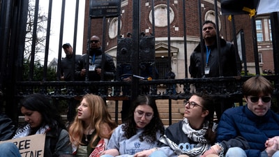 Columbia student demonstrators chain themselves to the gates of St. Paul’s Chapel at Columbia University to denounce the arrest of Mahmoud Khalil in New York City, U.S., April 2, 2025. (REUTERS/ representative image )