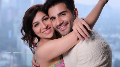 Karan Tacker: Sasha and I are more like friends, we gossip a lot