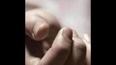 The man died during treatment while the woman was declared dead on arrival. (Representative photo) The man died during treatment while the woman was declared dead on arrival. (Representative photo)