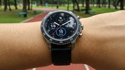 Timeless round smartwatches that combine elegant design with the latest in wearable technology. Timeless round smartwatches that combine elegant design with the latest in wearable technology.