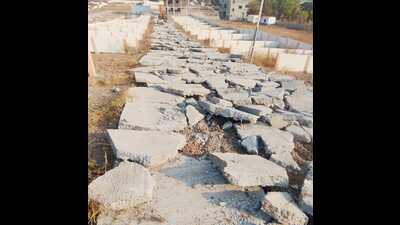 ocal MLA Babaji Kale said the action has created fear among residents. “I agree with the rules,” he said, “but the action is being taken only in Khed taluka.”  (HT)