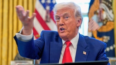 Donald Trump signs executive order to ‘restore shower freedom’ (AP/PTI)(AP04_10_2025_000018B) (AP) Donald Trump signs executive order to ‘restore shower freedom’ (AP/PTI)(AP04_10_2025_000018B) (AP)