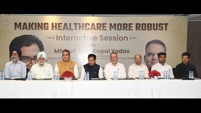 Dignitaries during the interactive session on the theme ‘making healthcare more robust’ held in Ludhiana on Thursday. (HT Photo) Dignitaries during the interactive session on the theme ‘making healthcare more robust’ held in Ludhiana on Thursday. (HT Photo)