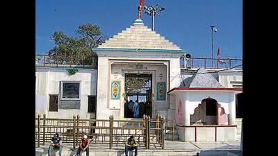 Naina Devi temple in Bilaspur saw a footfall of over 3.20 lakh devotees during the just-concluded Navratri festival, police said on Thursday. (HT File)
