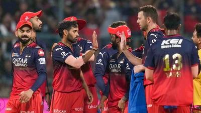 DC got off to a pretty shaky start to their chase. They lost three wickets in the powerplay and scored just 39 runs. (PTI) DC got off to a pretty shaky start to their chase. They lost three wickets in the powerplay and scored just 39 runs. (PTI)