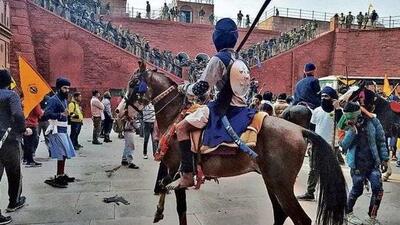 Sikh bodies claim that the film distorts Sikh values by showcasing Gippy Grewal in traditional Nihang attire. (HT File)