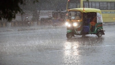 Heavy hailstorms and lightning have struck several parts of Bihar over the last few days. (Santosh Kumar/ Hindustan Times)