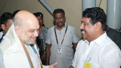 Nainar Nagendran with union home minister Amit Shah. (Facebook/Nainar Nagendran) Nainar Nagendran with union home minister Amit Shah. (Facebook/Nainar Nagendran)