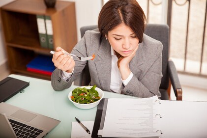 Snack wisely. (Shutterstock) Snack wisely. (Shutterstock)