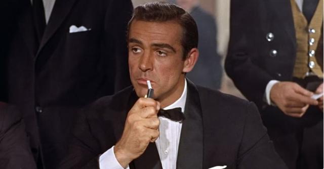 Sean Connery in Dr No (Film still) Sean Connery in Dr No (Film still)