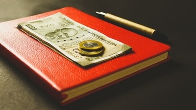 A man from Karnataka claimed that his father had paid ₹3L as bribe to get a registration done but failed to finish the process. (Representational image) A man from Karnataka claimed that his father had paid ₹3L as bribe to get a registration done but failed to finish the process. (Representational image)