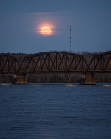 On April 12, 2025, the Pink Moon will illuminate the night sky, marking the arrival of spring. (X - @bradjperry) On April 12, 2025, the Pink Moon will illuminate the night sky, marking the arrival of spring. (X - @bradjperry)
