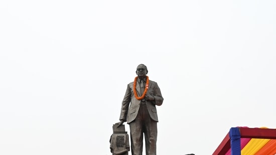 According to MLA Yogesh Shukla, the statue was kept without permission and will be restored by following every procedure. (Reporesentational/Sunil Ghosh / Hindustan Times)