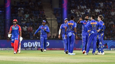 But Nair’s knock came to an end in the 12th over as he departed for 89 off 40 balls, with DC at 135/3 (11.4). (Shrikant Singh) But Nair’s knock came to an end in the 12th over as he departed for 89 off 40 balls, with DC at 135/3 (11.4). (Shrikant Singh)