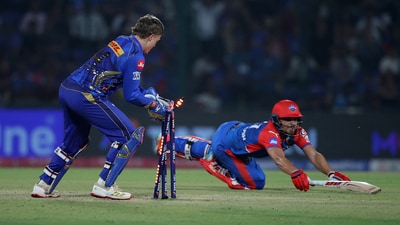 Delhi Capitals' Ashutosh Sharma is ran out by Mumbai Indians' Ryan Rickelton and Mumbai Indians' Will Jacks (REUTERS)