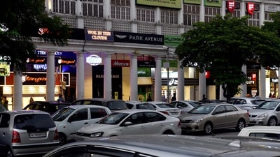 Delhi's Connaught Place sees 14% increase in rent for retail spaces: C&W (Representational photo) (Arvind Yadav/HT PHOTO) Delhi's Connaught Place sees 14% increase in rent for retail spaces: C&W (Representational photo) (Arvind Yadav/HT PHOTO)