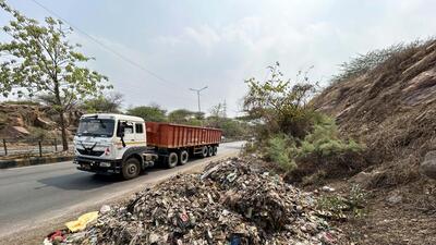 Illegally dumped arbage near Ghata village. (Parveen Kumar/HT Photo)