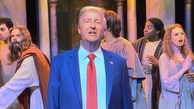 James Austin Johnson as Donald Trump in this week's SNL (X/SNL) James Austin Johnson as Donald Trump in this week's SNL (X/SNL)