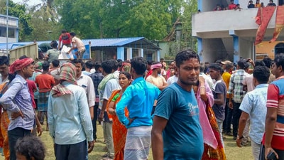 People affected by communal violence in Murshidabad fled to Malda (PTI) People affected by communal violence in Murshidabad fled to Malda (PTI)
