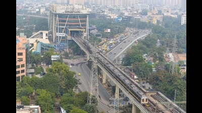 The original tender for the 5.46 km underground stretch, floated four months ago, did not include the stations at Bibwewadi and Balajinagar, sparking opposition from local residents. (HT PHOTO)