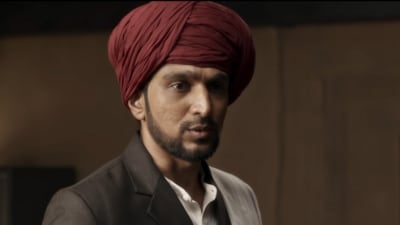 Pratik Gandhi plays the role of Jyotirao Govindrao Phule in the film. Pratik Gandhi plays the role of Jyotirao Govindrao Phule in the film.