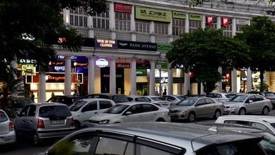 The move aims to curb vehicular emissions and put a check on air pollution in Delhi. (HT PHOTO) The move aims to curb vehicular emissions and put a check on air pollution in Delhi. (HT PHOTO)