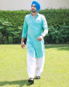 Harbhajan Singh hails from Jalandhar, Punjab. Harbhajan Singh hails from Jalandhar, Punjab.