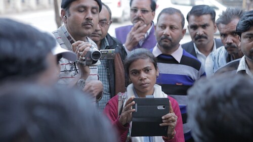 Just another day in the life of reporter Shyamkali (Khabar Lahariya)
