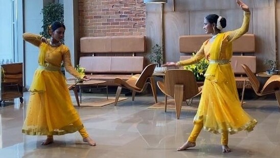 Kathak performace at The Centrum to welcome CSK team