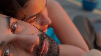 Ranbir Kapoor and Alia Bhatt cuddle up on their 3rd anniversary. Ranbir Kapoor and Alia Bhatt cuddle up on their 3rd anniversary.