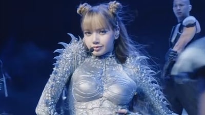 Blackpink's Lisa performs at Coachella 2025 (X)