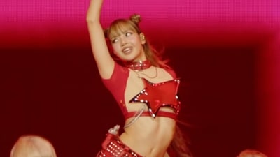 Blackpink's Lisa performs at Coachella 2025 (X)