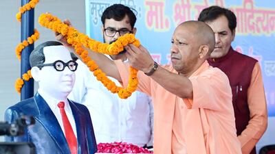 Uttar Pradesh chief minister Yogi Adityanath paying floral tribute on the occasion of Ambedkar Jayanti, in Lucknow on Monday. (Deepak Gupta/HT Photo) Uttar Pradesh chief minister Yogi Adityanath paying floral tribute on the occasion of Ambedkar Jayanti, in Lucknow on Monday. (Deepak Gupta/HT Photo)