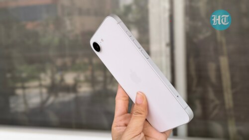 iPhone 16e comes with a sturdy build with an IP68 rating. (Aishwarya Panda-HT) iPhone 16e comes with a sturdy build with an IP68 rating. (Aishwarya Panda-HT)