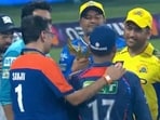 MS Dhoni caught up wth Sanjiv Goenka and Rishabh Pant after CSK's win.