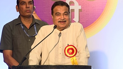 Union Minister Nitin Gadkari addresses the gathering during the 78th Vasant Vyakhyanmala organised by Amar Hind Mandal, in Mumbai on Monday. (ANI Photo) (ANI - X) Union Minister Nitin Gadkari addresses the gathering during the 78th Vasant Vyakhyanmala organised by Amar Hind Mandal, in Mumbai on Monday. (ANI Photo) (ANI - X)