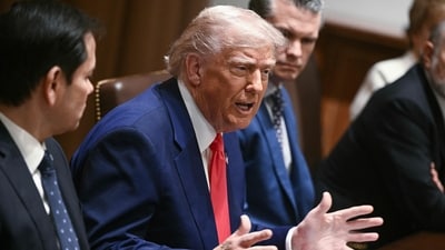 US President Donald Trump, alongside Secretary of State Marco Rubio (L) and Secretary of Defense Pete Hegseth (R). (AFP file photo) US President Donald Trump, alongside Secretary of State Marco Rubio (L) and Secretary of Defense Pete Hegseth (R). (AFP file photo)