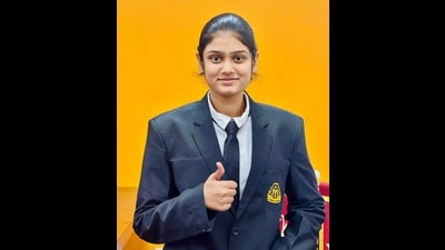 More than 1.5 lakh female candidates competed this year for the 27 available positions for girls at the NDA. (HT) More than 1.5 lakh female candidates competed this year for the 27 available positions for girls at the NDA. (HT)