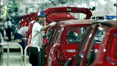 The MPCB has issued notices to more than five companies – two located in Maval tehsil; and one each at Talegaon Dabhade, Warje, and Gultekdi – which provide vehicle repair services and are involved in the distribution of spare parts. (HT)