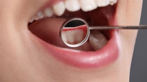 Maintaining good oral hygiene, which includes brushing your teeth twice a day and flossing daily, is important to avoid oral cancer. (Shutterstock) Maintaining good oral hygiene, which includes brushing your teeth twice a day and flossing daily, is important to avoid oral cancer. (Shutterstock)