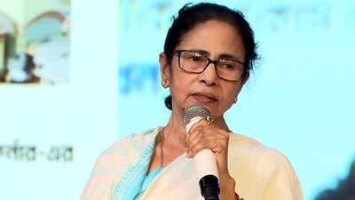 West Bengal chief minister Mamata Banerjee speaks during the inauguration of the Kalighat Skywalk, at Kalighat in Kolkata on Monday. (ANI) West Bengal chief minister Mamata Banerjee speaks during the inauguration of the Kalighat Skywalk, at Kalighat in Kolkata on Monday. (ANI)